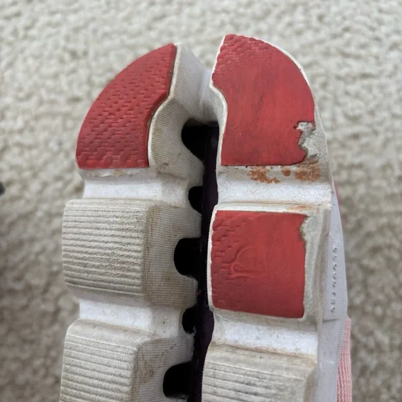 On Running Women's Cloudstratus Pink Red Running Shoes Size 8 - Picture 9 of 9